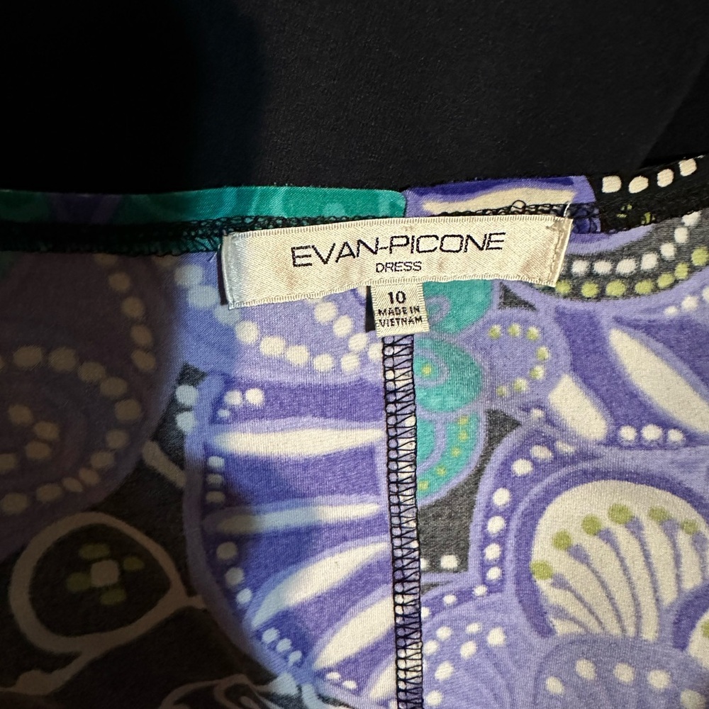 Evan Picone Floral Pattern Dress - Picture 2 of 4